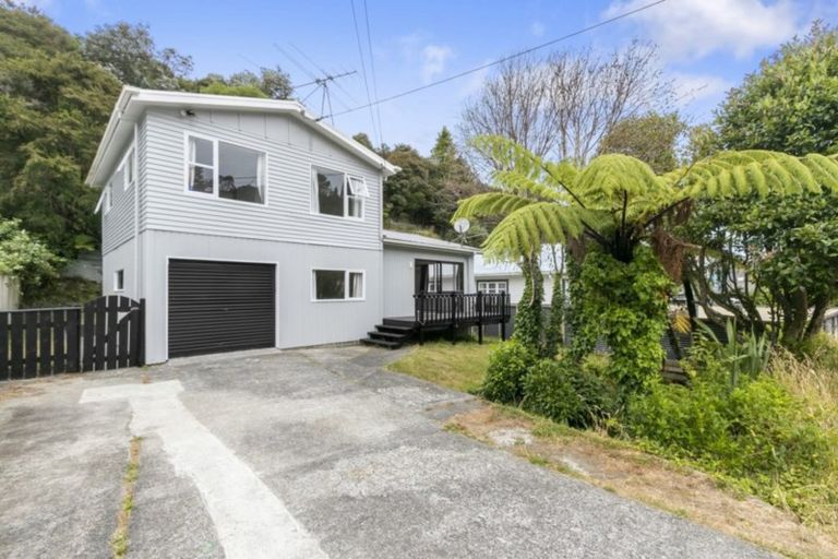 Photo of property in 120 Hair Street, Wainuiomata, Lower Hutt, 5014