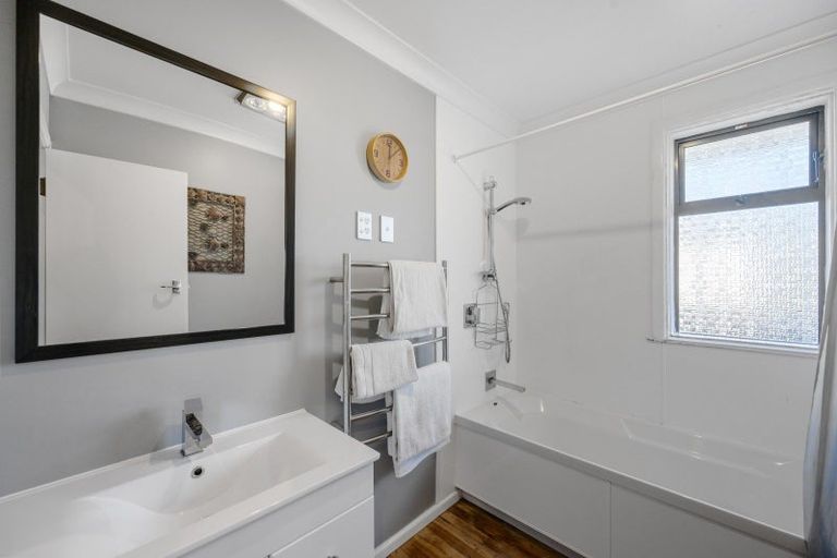 Photo of property in 13 Maadi Road, Onekawa, Napier, 4110