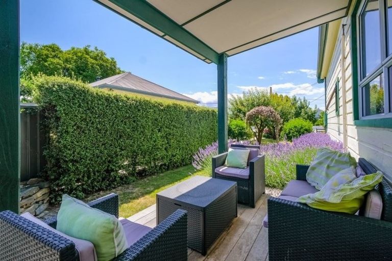 Photo of property in 20 Donegal Street, Cromwell, 9310