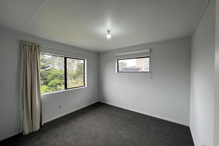 Photo of property in 15 Williams Crescent, Maketu, 3189