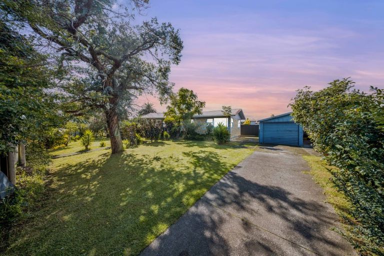 Photo of property in 3 Kemble Close, Mangere, Auckland, 2022