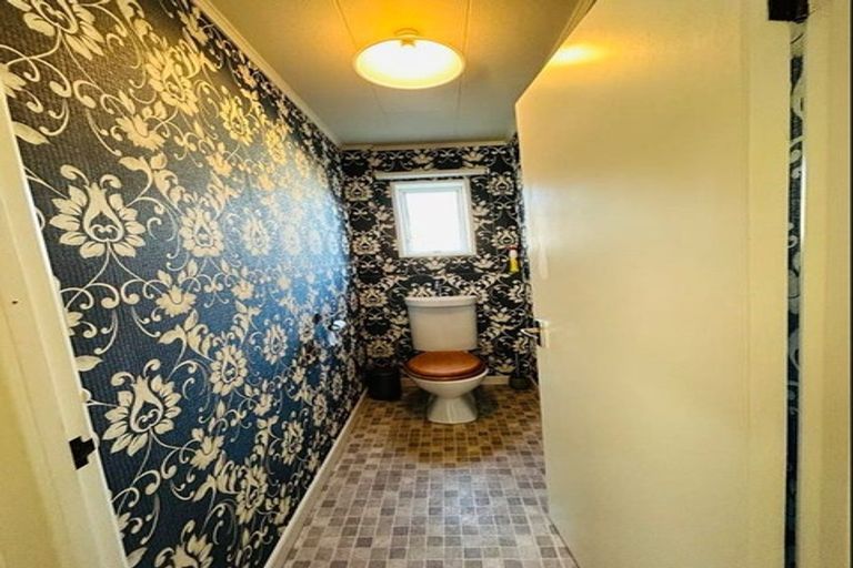 Photo of property in 2/68 Tasman Street, The Wood, Nelson, 7010