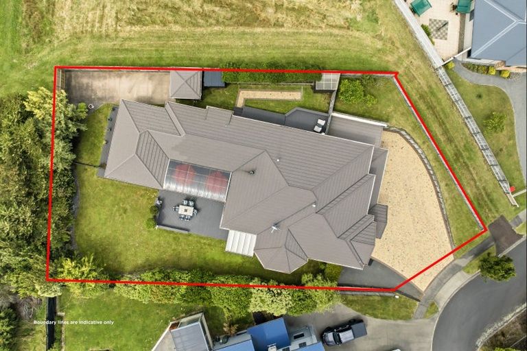 Photo of property in 11 Carpentras Way, Nukuhau, Taupo, 3330