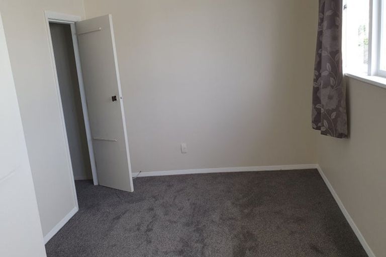 Photo of property in 34-40 Cheshire Street, Cannons Creek, Porirua, 5024