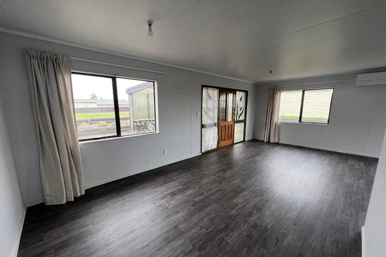 Photo of property in 15 Williams Crescent, Maketu, 3189