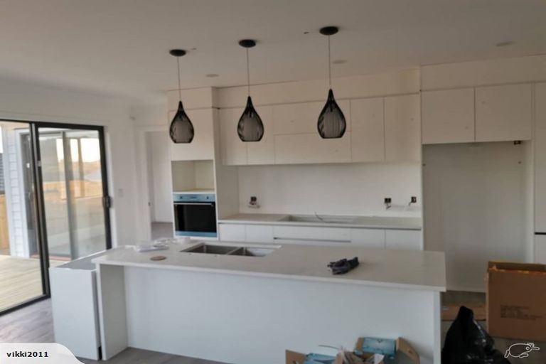 Photo of property in 18 Moyle Street, Pokeno, 2402