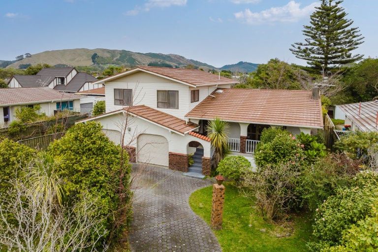 Photo of property in 40 Matai Street, Waikanae, 5036