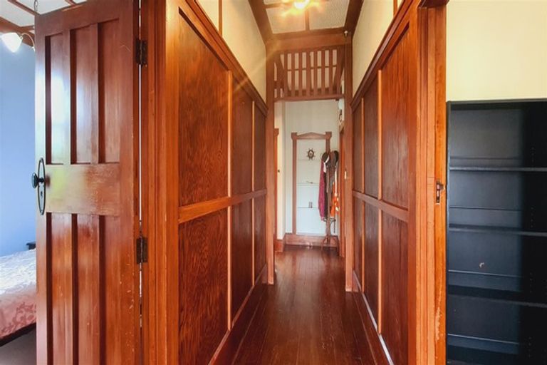 Photo of property in 23 Victoria Street, Waipawa, 4210