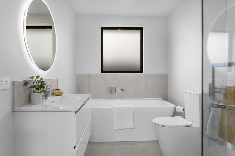 Photo of property in 3 Livingstone Place, Rangiora, 7400