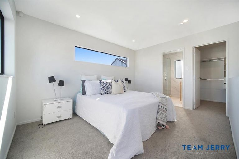 Photo of property in 51 Kairakau Street, Papakura, 2110