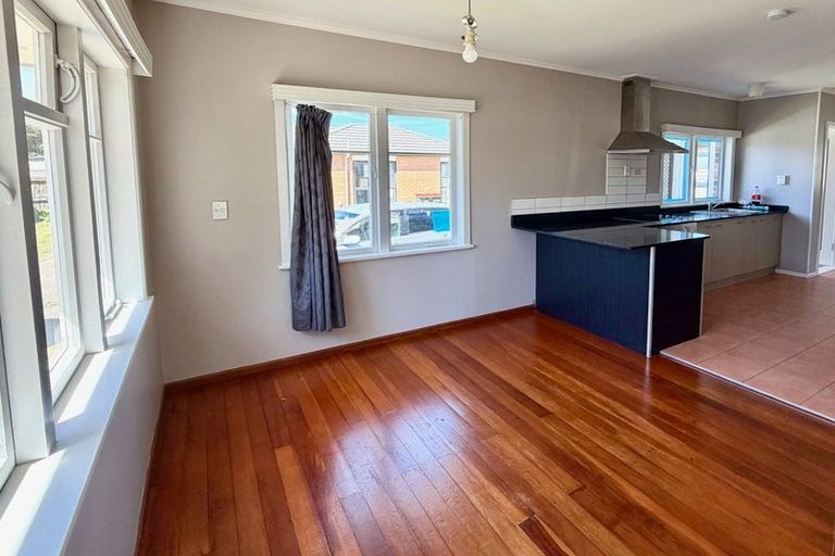 Photo of property in 200 Buckland Road, Mangere East, Auckland, 2024