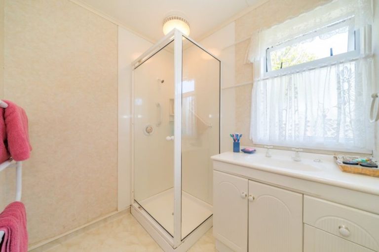 Photo of property in 32 Moonshine Road, Trentham, Upper Hutt, 5018