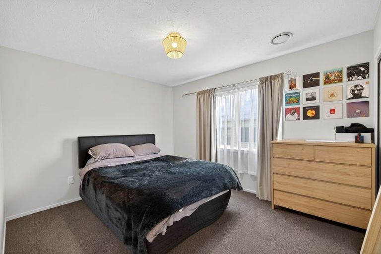 Photo of property in 1/81 Maces Road, Bromley, Christchurch, 8062