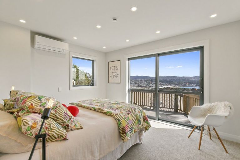 Photo of property in 83d Seatoun Heights Road, Seatoun, Wellington, 6022
