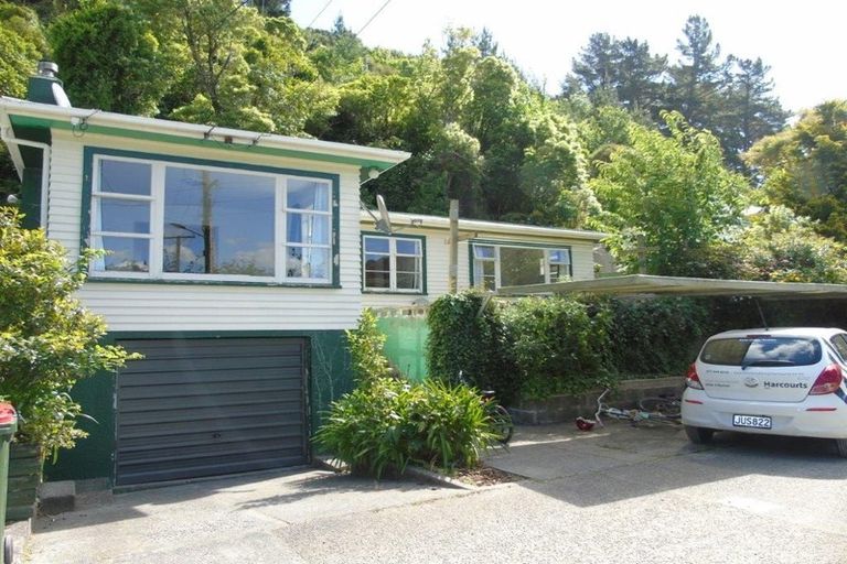 Photo of property in 110a Hine Road, Wainuiomata, Lower Hutt, 5014