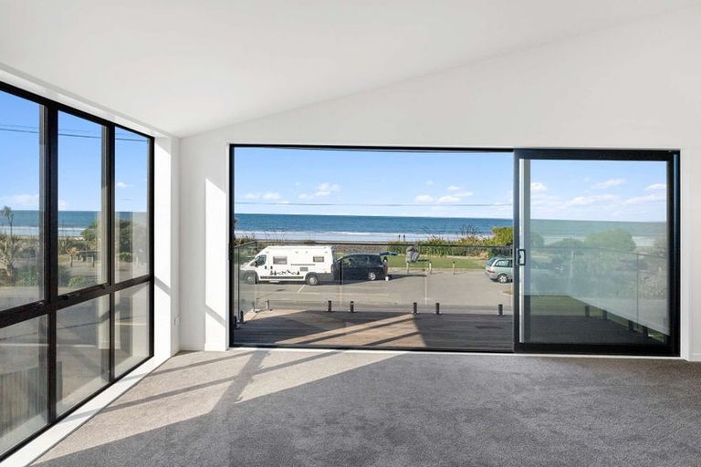 Photo of property in 85a Marine Parade, North New Brighton, Christchurch, 8083