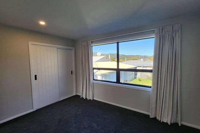Photo of property in 17 Faulke Avenue, Wainuiomata, Lower Hutt, 5014