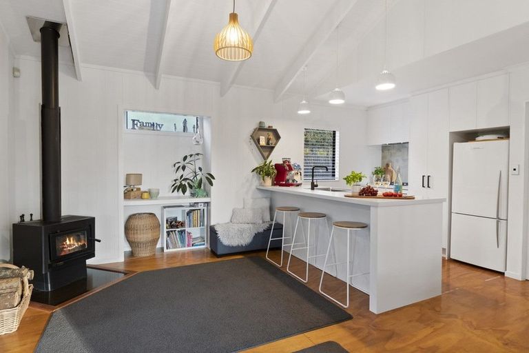 Photo of property in 52r Panorama Drive, Welcome Bay, Tauranga, 3175