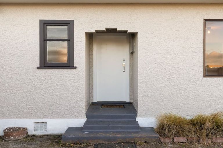 Photo of property in 256 Tremaine Avenue, Highbury, Palmerston North, 4412