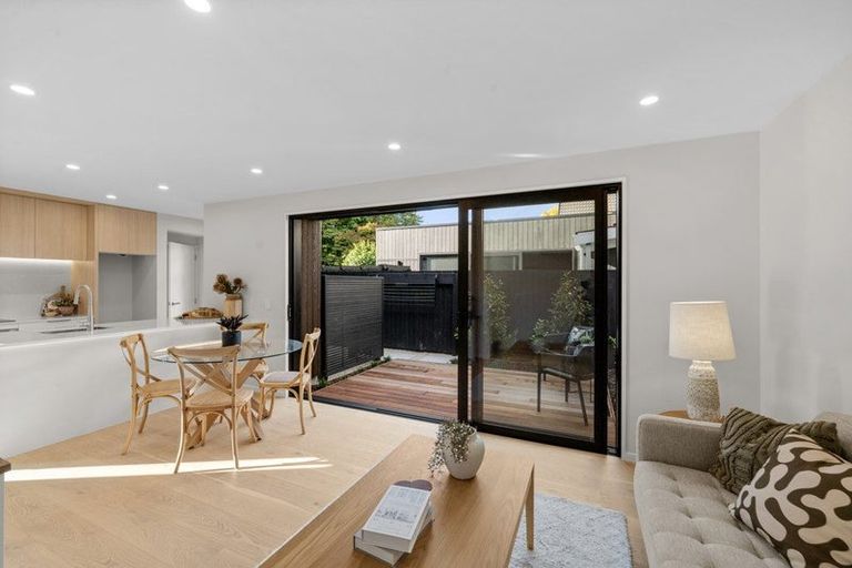 Photo of property in 5/9 Innes Road, St Albans, Christchurch, 8052