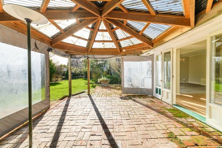 Photo of property in 18 Skerman Street, Marton, 4710