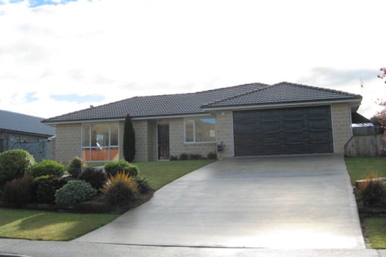 Photo of property in 102 Mount Iron Drive, Wanaka, 9305