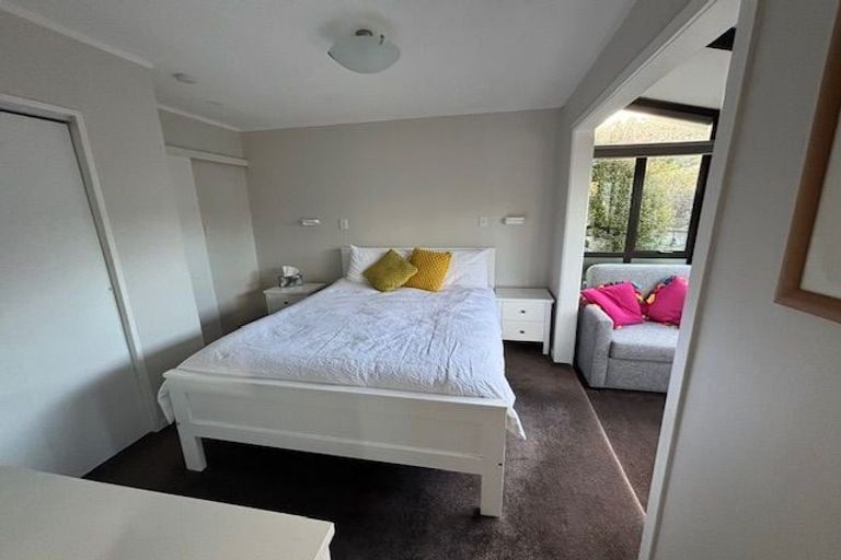 Photo of property in 2c Cashmere Avenue, Khandallah, Wellington, 6035