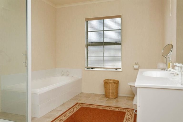 Photo of property in 57 Rifle Range Road, Taupo, 3330