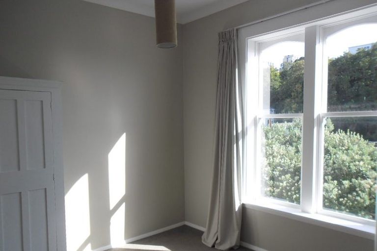 Photo of property in 8 Boston Terrace, Aro Valley, Wellington, 6021