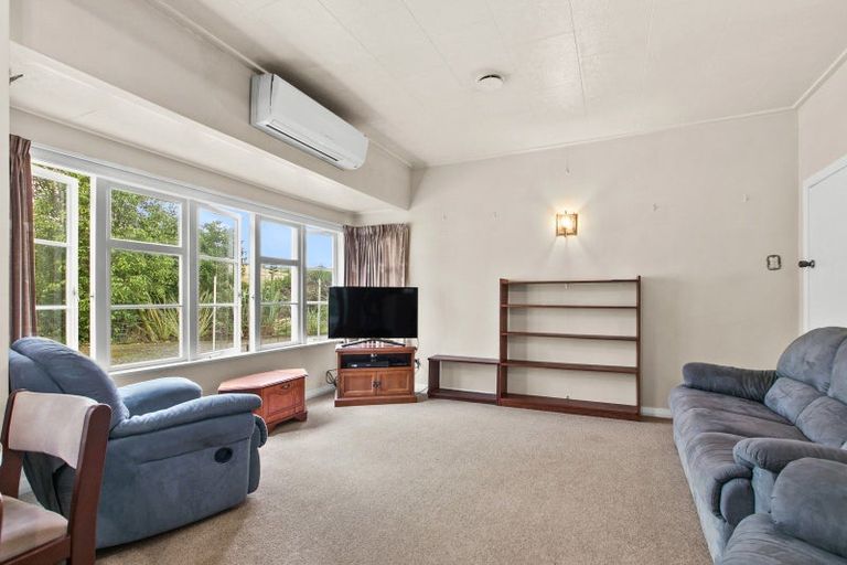 Photo of property in 26 Great North Road, Waipawa, 4210