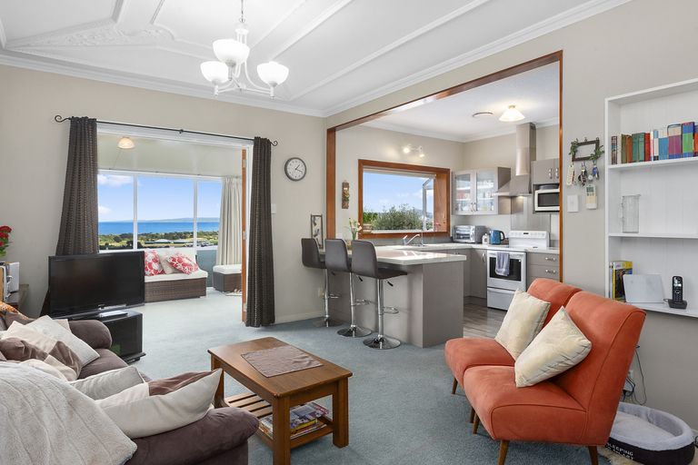 Photo of property in 46 Tomahawk Road, Andersons Bay, Dunedin, 9013