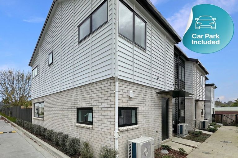 Photo of property in 10 Whati Lane, Henderson, Auckland, 0612