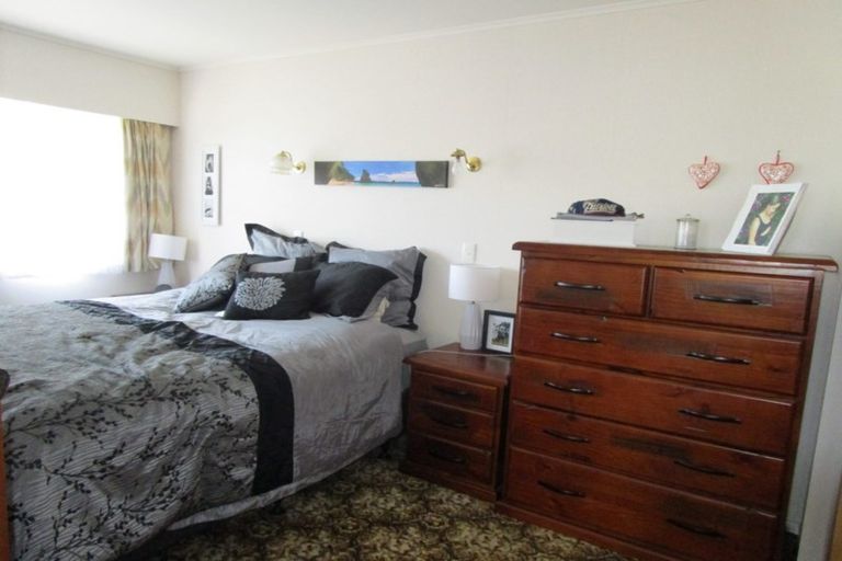 Photo of property in 1/16 Green Street, Papakura, 2110