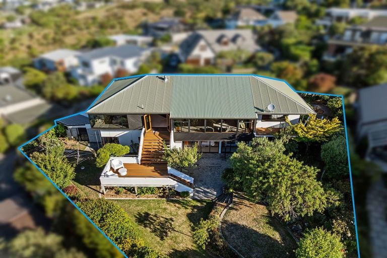 Photo of property in 10 Luxton Place, Mount Pleasant, Christchurch, 8081