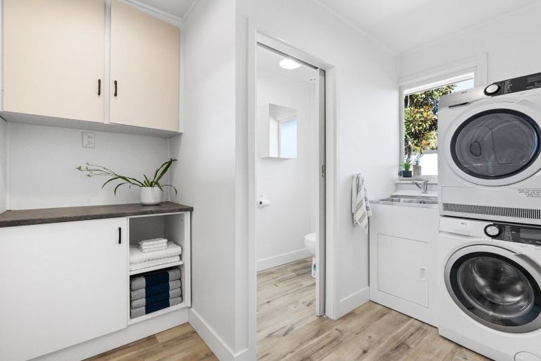 Photo of property in 26 Thames Street, Mosgiel, 9024