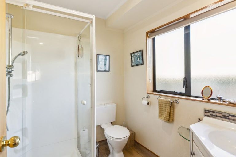 Photo of property in 22 Beach Haven Place, Paraparaumu Beach, Paraparaumu, 5032