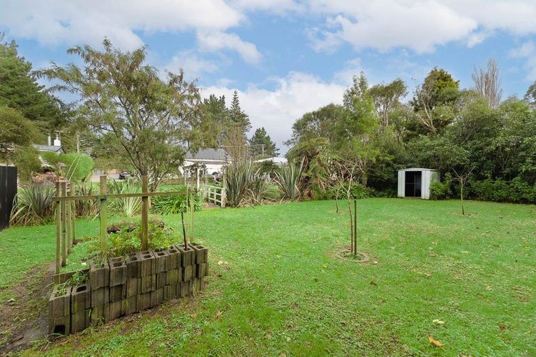 Photo of property in 56b Rahui Road, Otaki, 5512