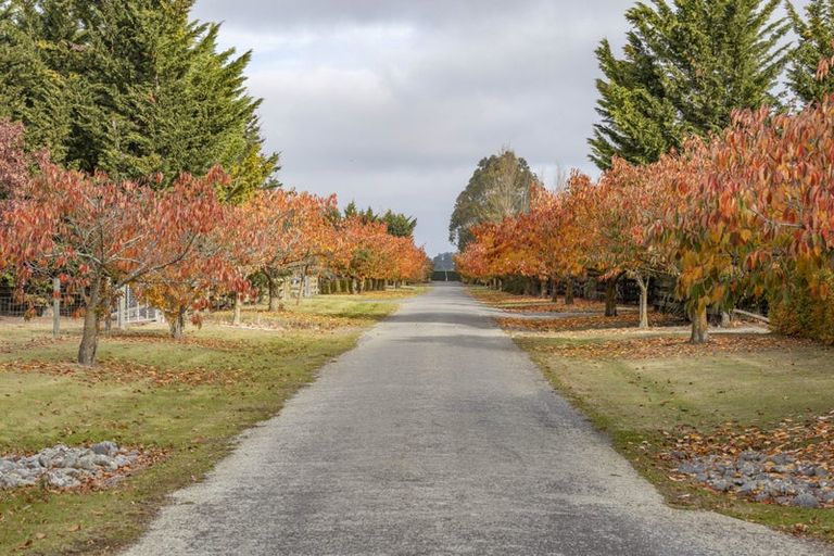 Photo of property in 37 Alessio Lane, Swannanoa, Rangiora, 7475