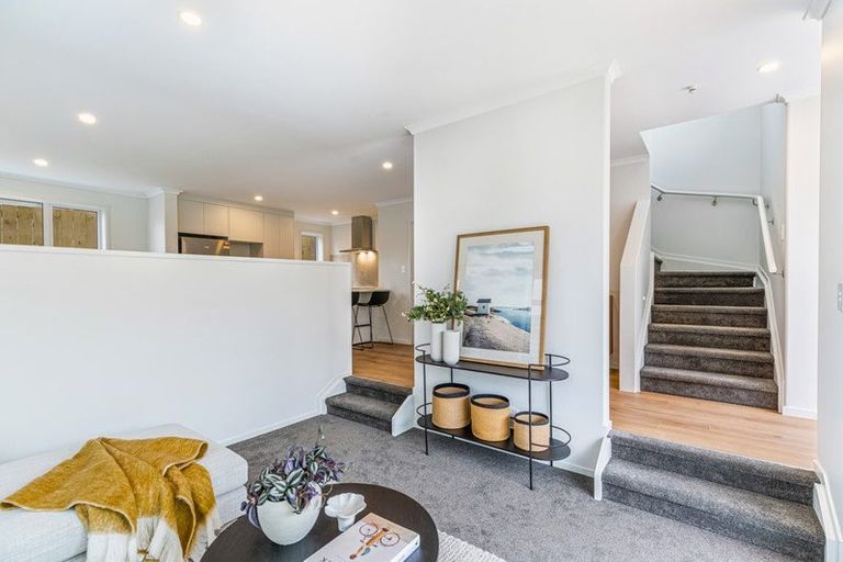 Photo of property in 10b Kotuku Street, Te Atatu Peninsula, Auckland, 0610