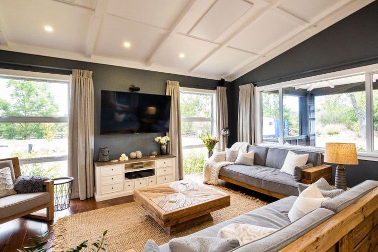 Photo of property in 54 Nilgiri Road, Poraiti, Napier, 4182