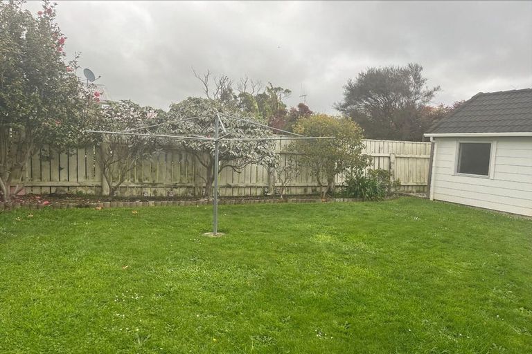 Photo of property in 3 Waimarie Park, Levin, 5510