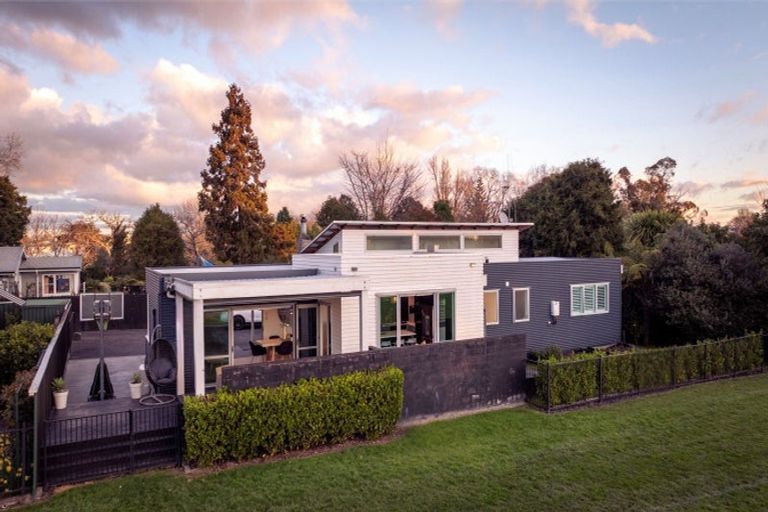 Photo of property in 21 Kelvin Place, Hamilton East, Hamilton, 3216