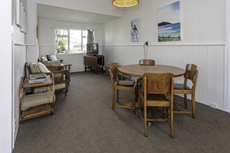 Photo of property in 307 Hetherington Road, Whangamata, 3620