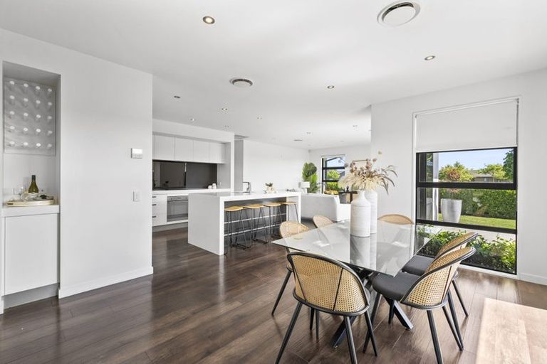 Photo of property in 27 Taiore Crescent, Marshland, Christchurch, 8083