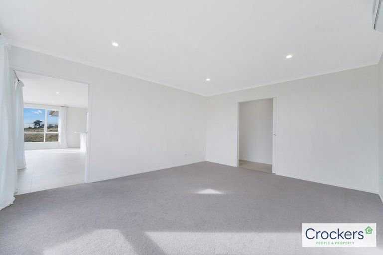 Photo of property in 1522a Old North Road, Helensville, 0875