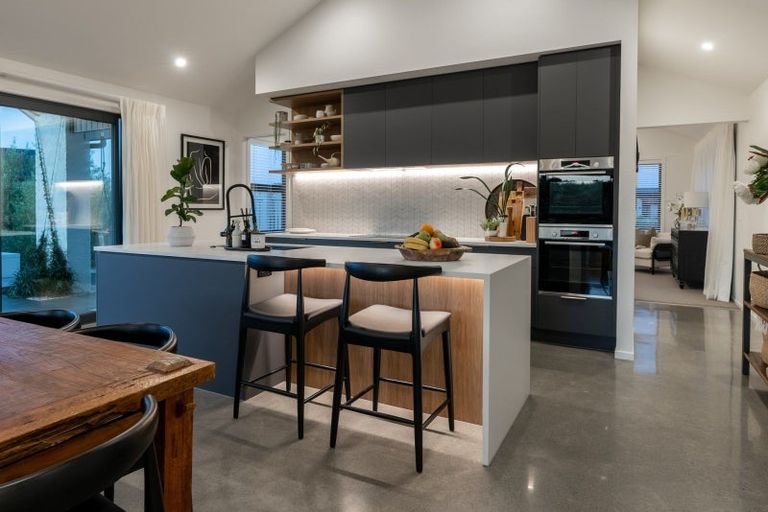 Photo of property in 25 Mike Smith Drive, Cambridge, 3434