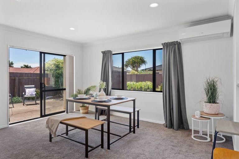 Photo of property in 6 Central Park, Paraparaumu Beach, Paraparaumu, 5032