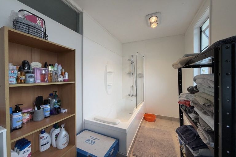 Photo of property in 9a Islington Street, Trentham, Upper Hutt, 5018