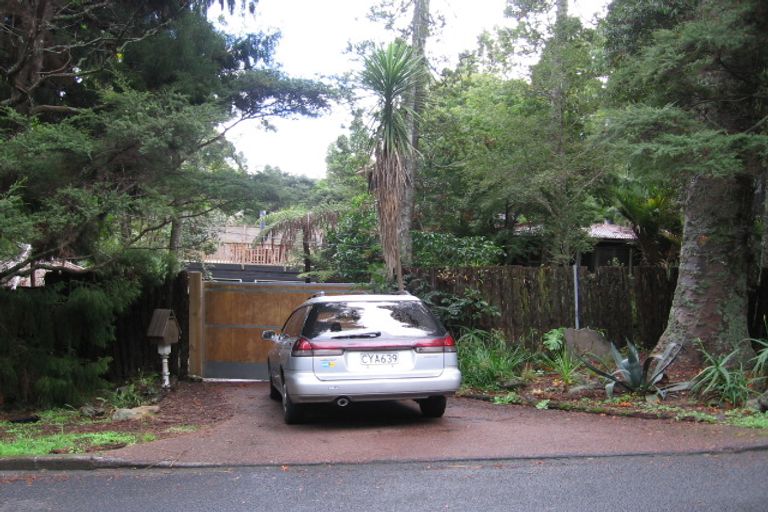 Photo of property in 25 Tainui Road, Titirangi, Auckland, 0604