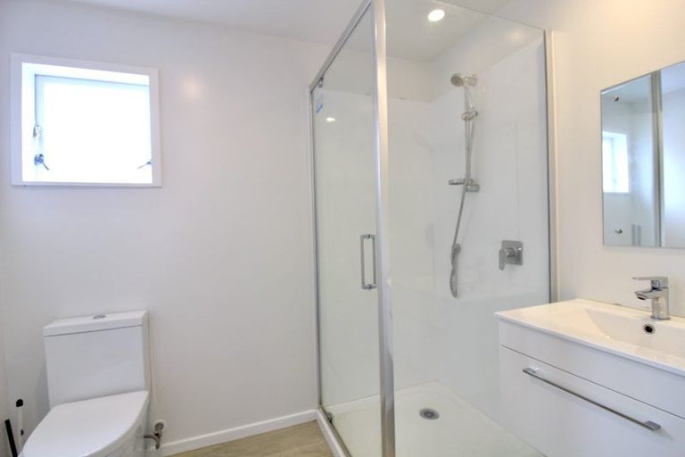 Photo of property in 18 Tamar Street, Island Bay, Wellington, 6023